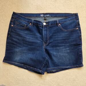 DG2 Diane Gilman 20PW New Classic Stretch Denim Shorts Blue